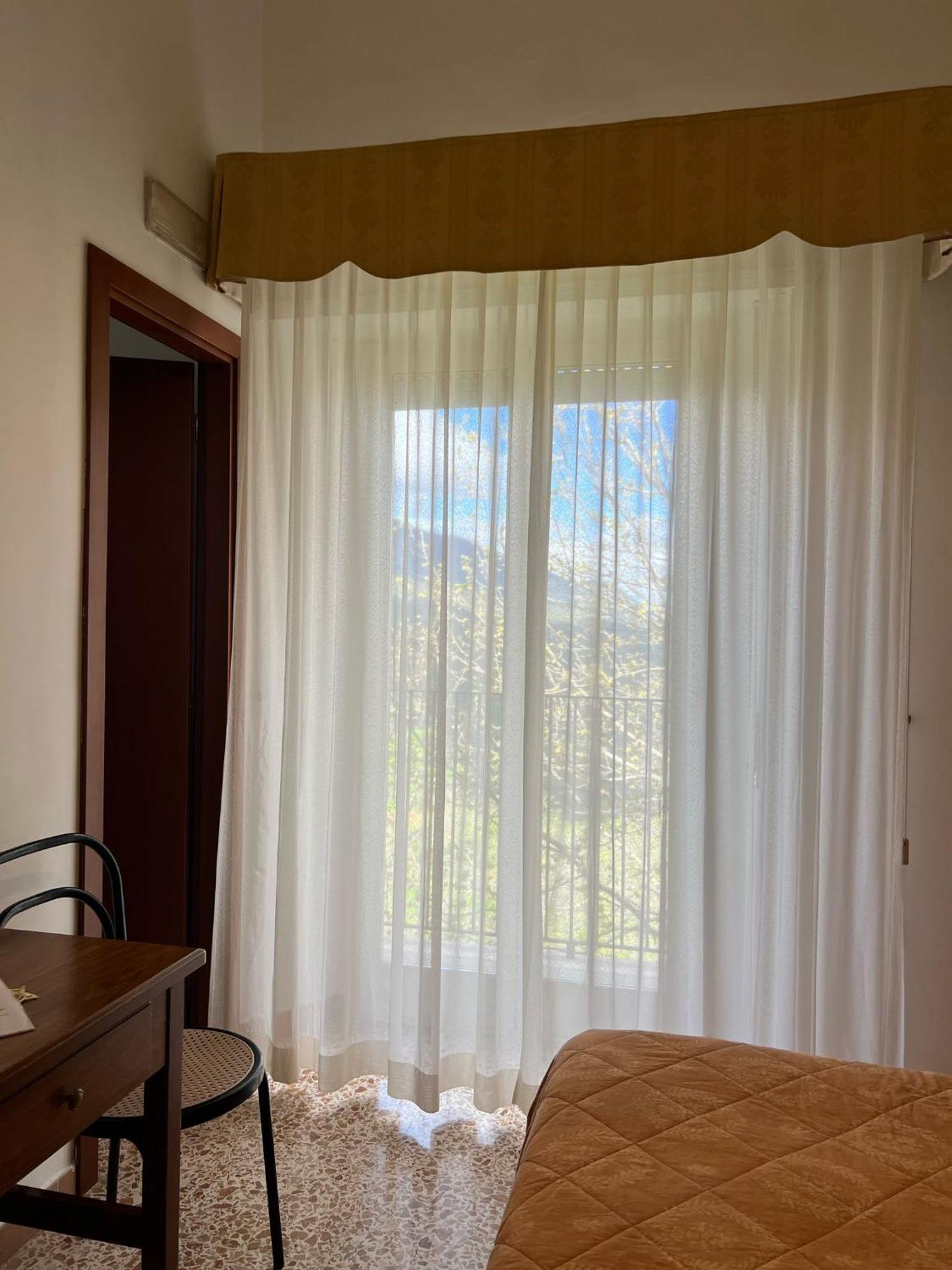 Hotel Mazzocca 카라마니코 테르메 외부 사진